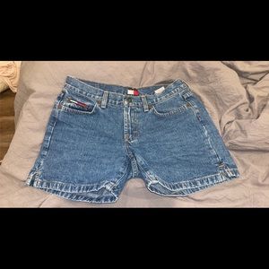 Vintage Tommy Hilfiger shorts